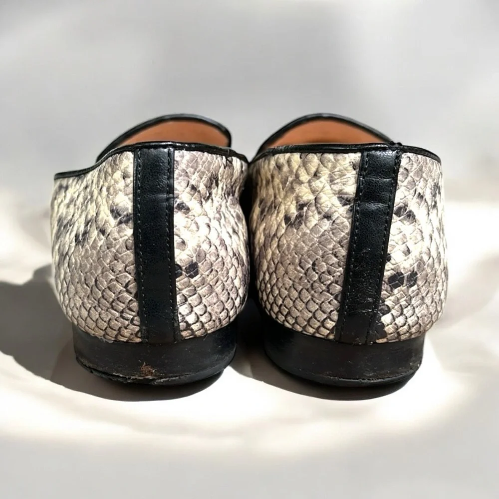 Kate Spade New York Grey Animal Print Torte Loafer Size 6B